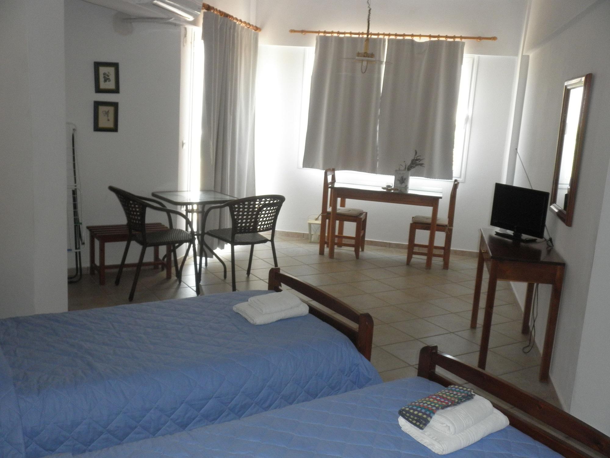 Anthemis Aparthotel Stavrós Exteriör bild