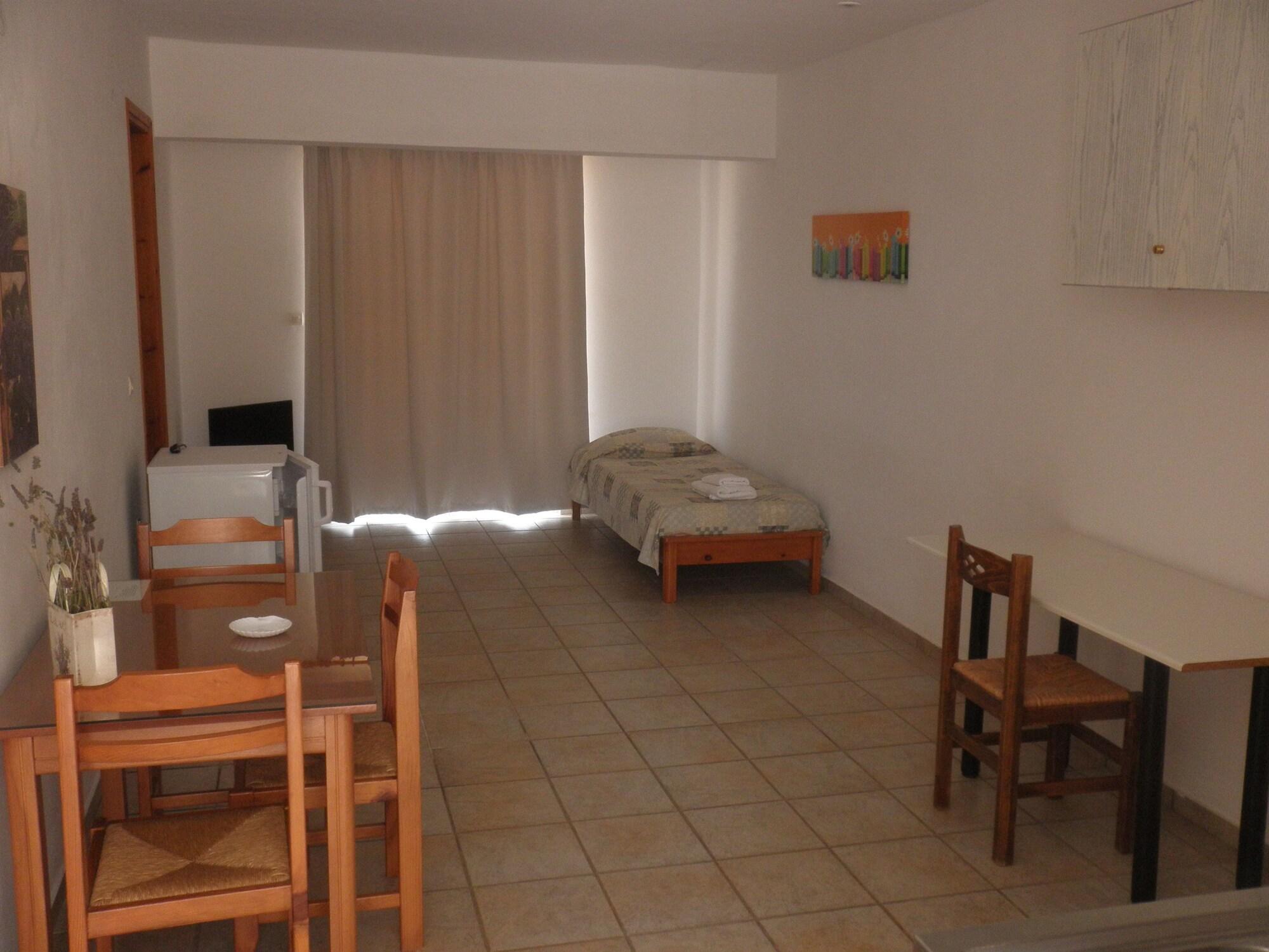 Anthemis Aparthotel Stavrós Exteriör bild